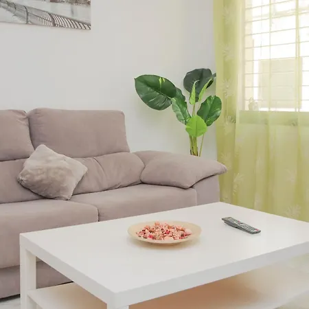 Lovely In The Center - 15m Walk Giralda Appartamento